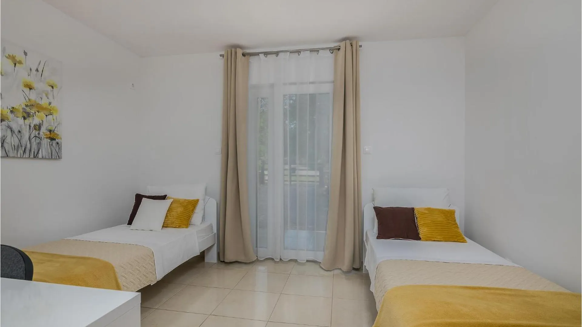 Cozy Home In Kras With Kitchen Croatie